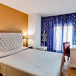 Madrid Отель Торевьиа