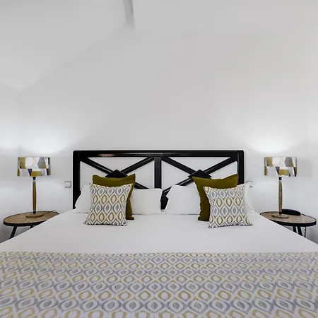 Madrid 3* トレビエハ