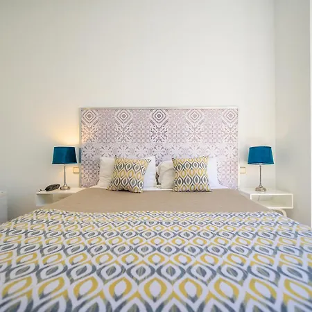 Madrid 3* تورّيفيِخا